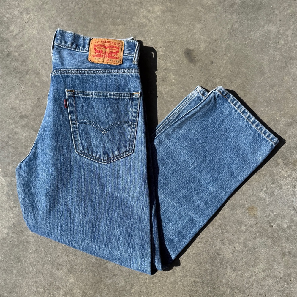 Levi's 550 blue denim jeans